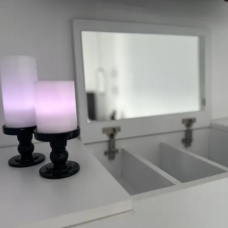 Stella's Petite * Psakoudia